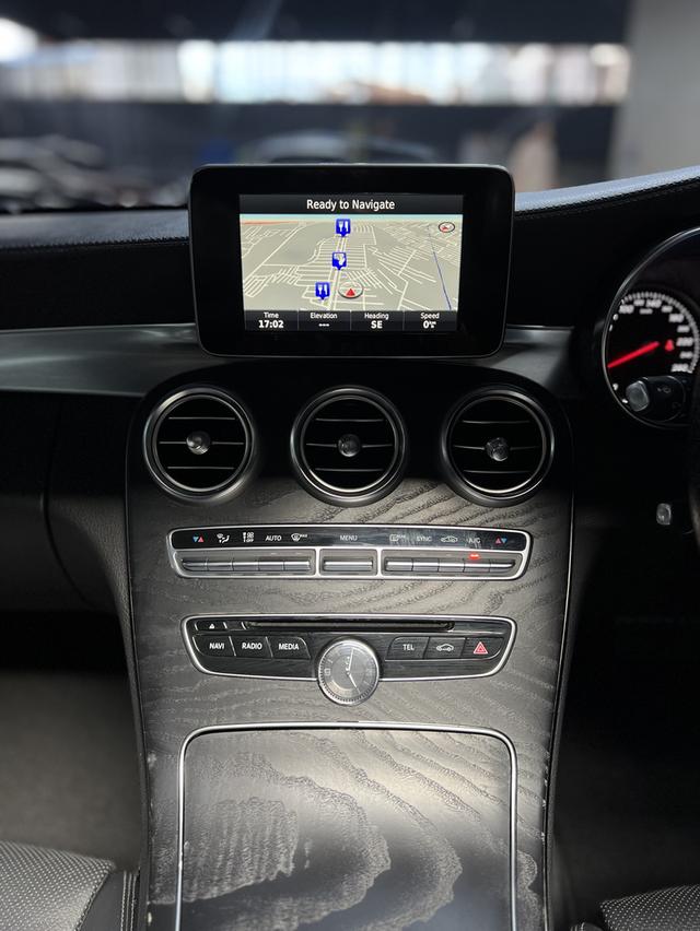 Benz C250 AMG Dynamic Coupe 7