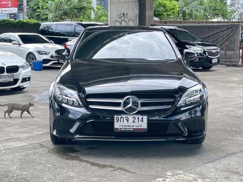 รหัสรถ WMT214 BENZ C220D Avantgarde ปี 2019