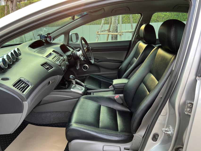 2011 Honda Civic FD ออโต้ รถสวยมาก ขวัญใจวัยรุ่น รูปที่ 16