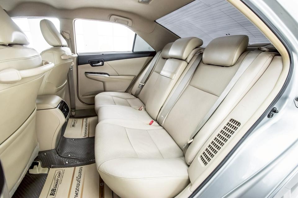 TOYOTA CAMRY 2.5 HV NAVI โฉมปี (12-18) 2012 รูปที่ 14