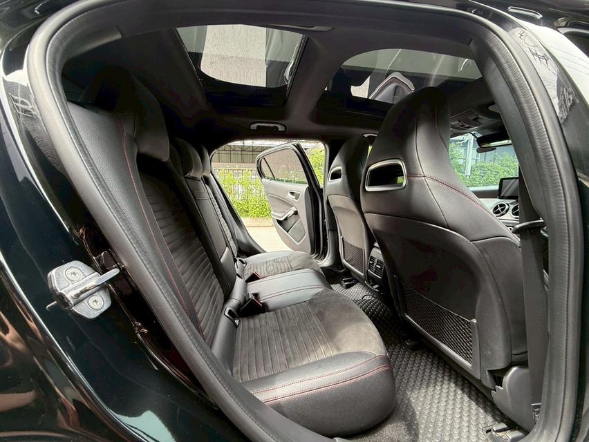 Benz GLA250 Amg 2019 Facelift ไมล์วิ่ง 108,000 km. เข้าศูนย์ทุกระยะ รถสวย จัดไฟแนนซ์ได้เต็ม 10