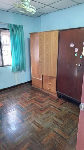 ให้เช่าทาวน์เฮ้าส์2ชั้น หลังมุม18ตรว. อยู่เพชรเกษม 112 ซอยหมู่บ้านครู ใกล้รพ.เกษมราษฎร์ 5