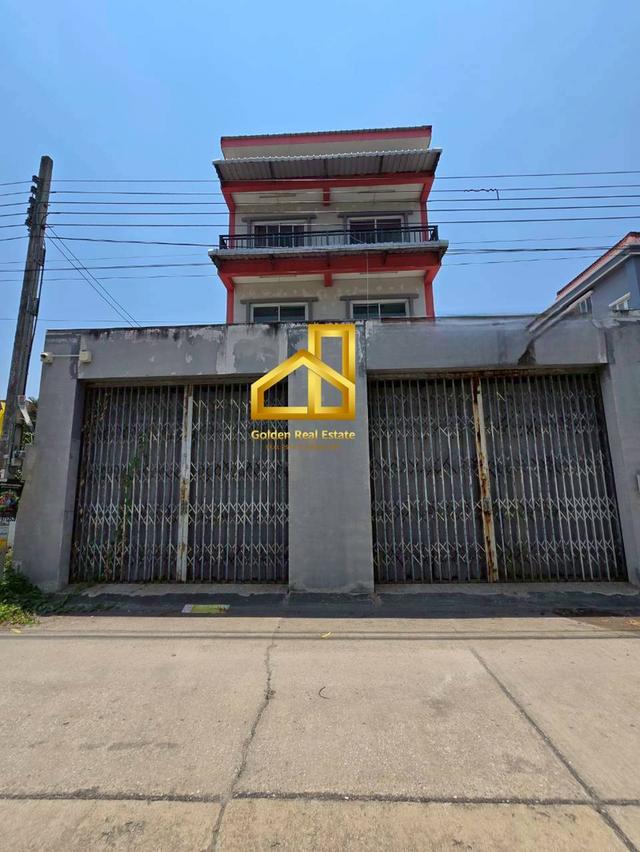 ขายอาคารสำนักงาน พร้อม โกดัง ติดถนนพุทธมณฑล สาย 3 2