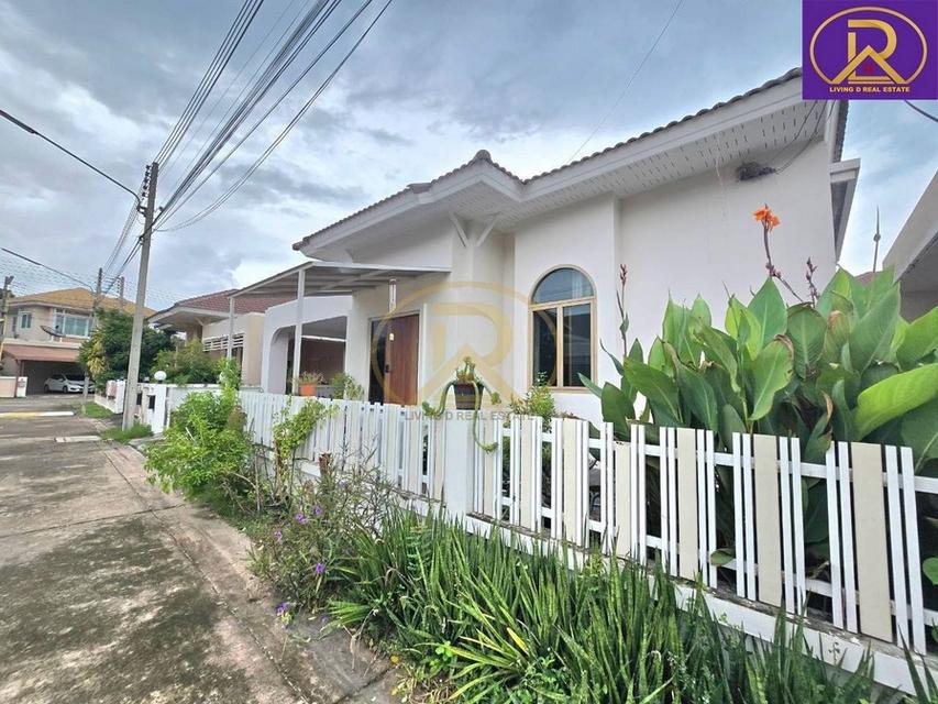 ให้เช่าบ้านเดี่ยวบางแสน บ้านหลังใหญ่ แต่งสวยพร้อมอยู่ พื้นที่ใช้สอยเยอะ เป็นส่วนตัว หมู่บ้านแกรนด์มณีรินทร์ สามมุข-บางแสน  ต.แสนสุข เมืองชลบุรี 19