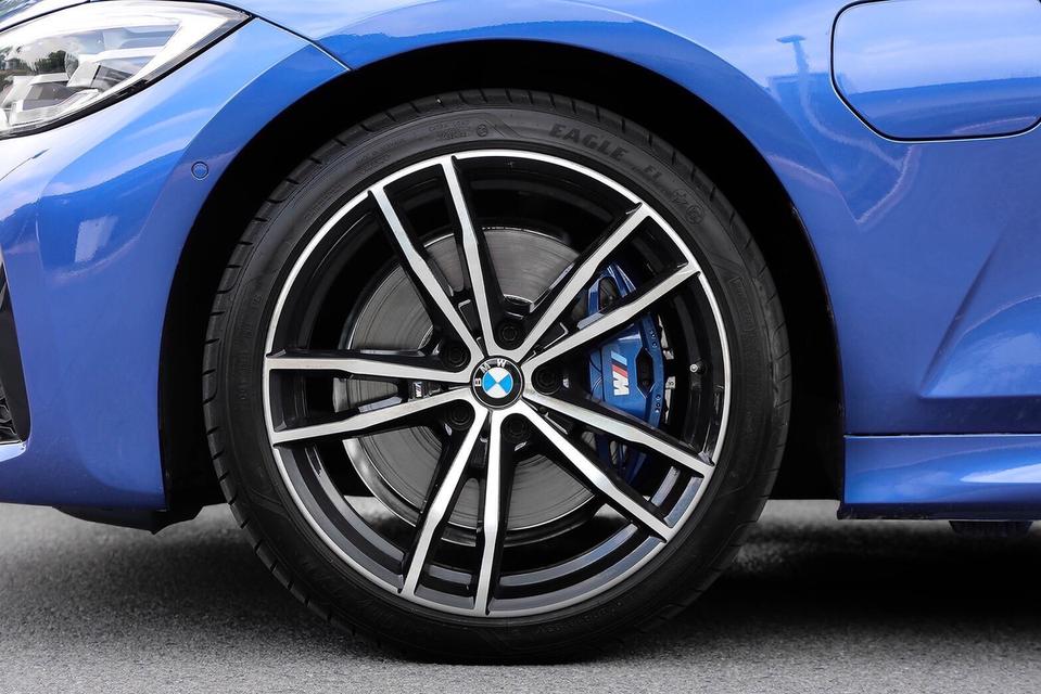 BMW 330e M Sport ปี 2021 8