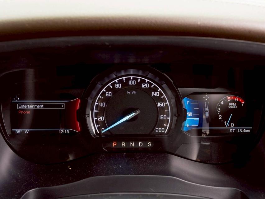 Ford Everest 3.2 Titanium+ 4WD ปี 2016 11