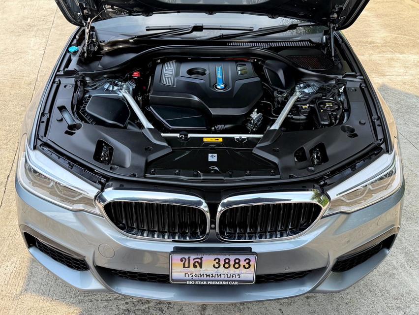 2020 BMW 530 MSPORT ( หน้าจอ ID7 ) รถมือเดียวออกป้ายแดง OPTION พิเศษ ภายนอกสี BLUESTONE ภายในสี NIGHT BLUE EXCLUSIVE รถวิ่งน้อย ประวัติศูนย์ครบ รูปที่ 15