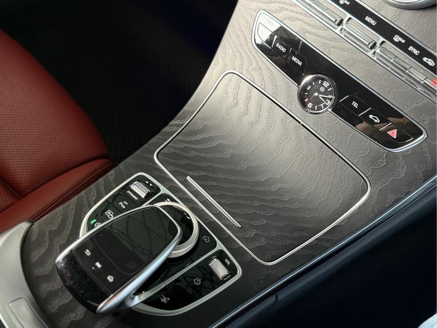รหัสรถ WRT5308 2022 BENZ C200 COUPE AMG DYNAMICโฉม W205 14