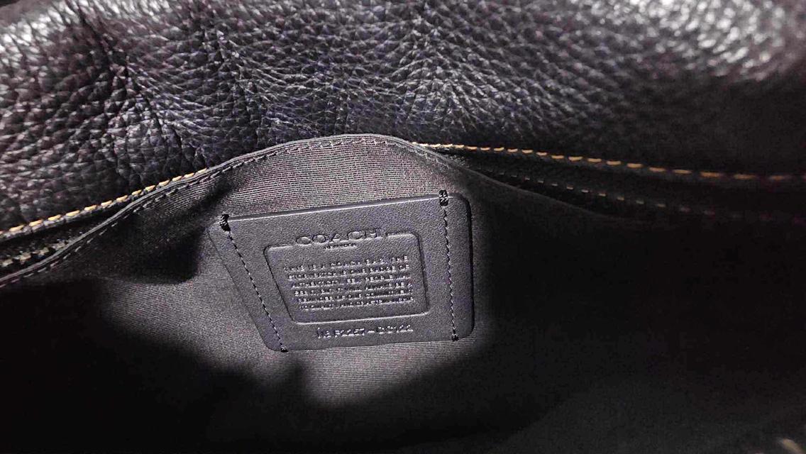 ขายกระเป๋าคาดอก Coach มือ 2 6