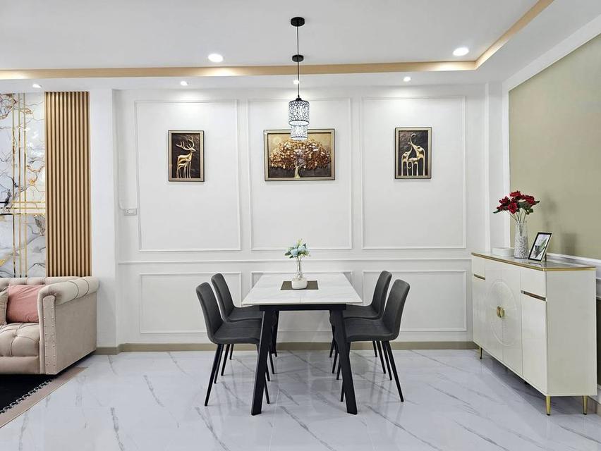 หมู่บ้านศรีประจักษ์7  ไทรน้อย นนทบุรีทาวน์เฮาส์ 2 ชั้น ถนนเมนค้าขายได้ ตกแต่งใหม่พร้อมอยู่ หลังบ้านติดทุ่งนา 8
