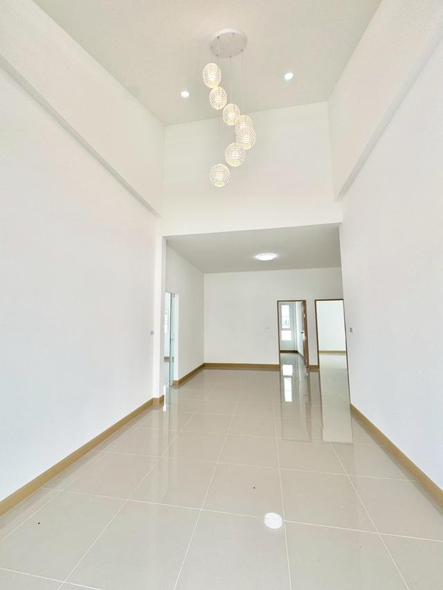 🏡 บ้านนอกโครงการที่ดินกว้าง 3 นอน 2 น้ำ ใกล้โรงเรียนนานาชาติ 2.88 ล้าน ฟรีโอน!! 🔑 9