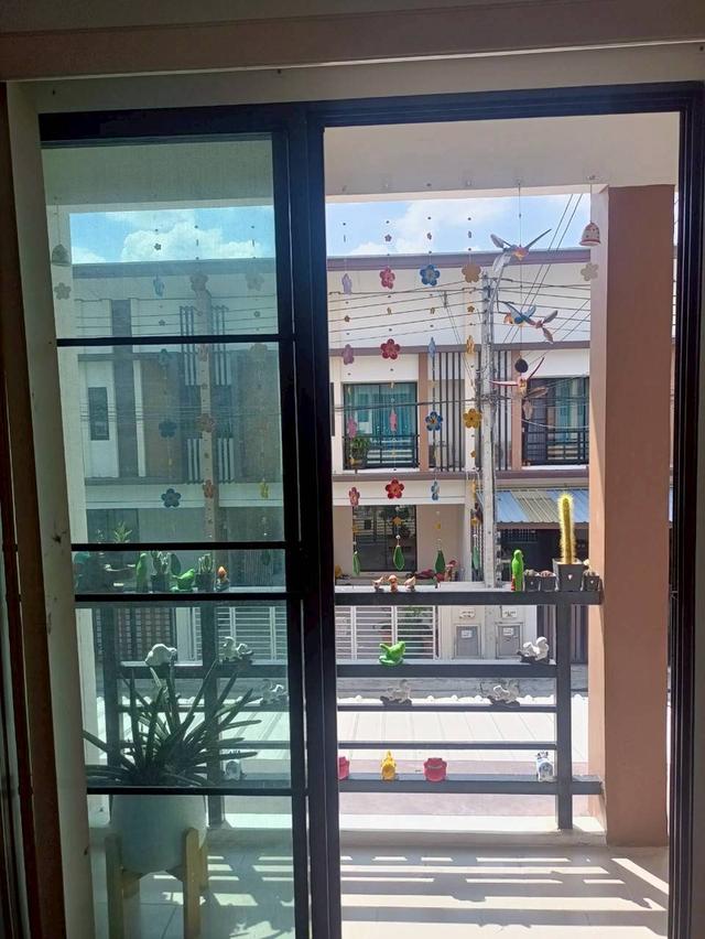 ทาวน์โฮม ในโครงการบ้านเดี่ยวเพื่อคุณภาพชีวิตที่ดีกว่า 12