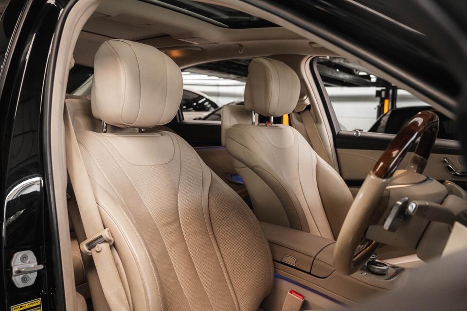 รหัสรถ 67GG7337 2017 BENZ S500e Exclusive Premium สีดำ  16