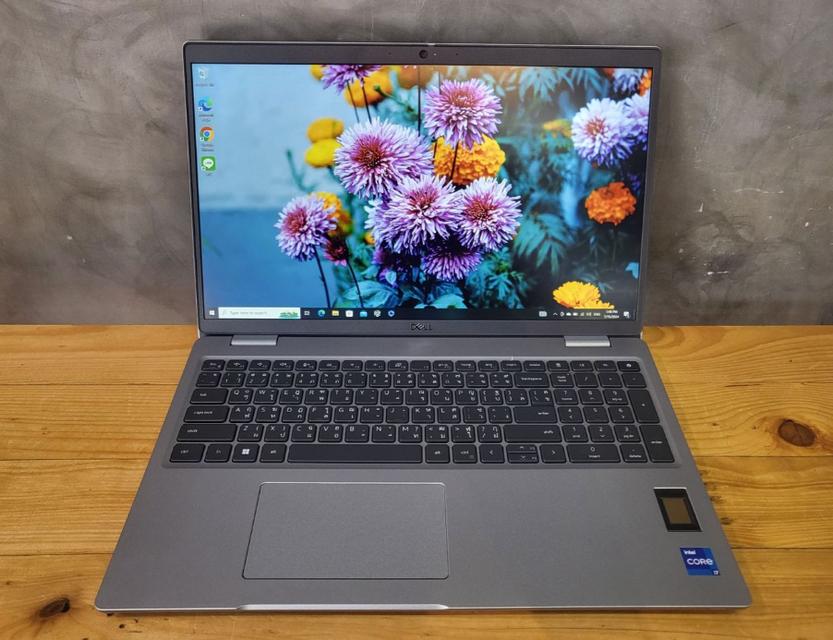 DELL Latitude 5530 สภาพดี