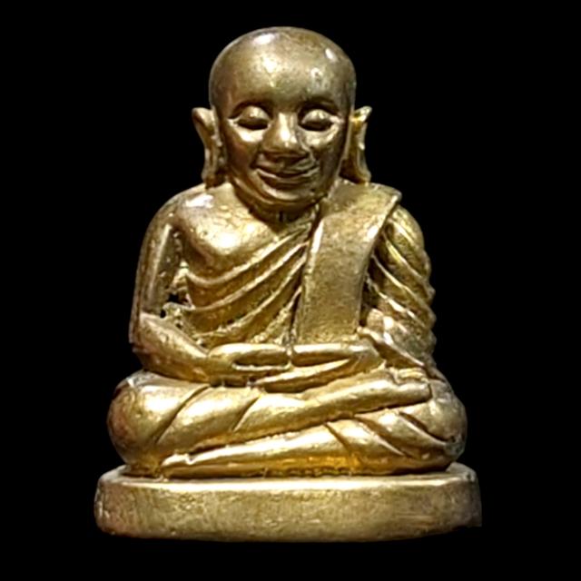 รูปหล่อหลวงพ่อเงิน วัดบางคลาน รุ่นเมตตาบารมี เนื้อทองเหลือง ปี 2545