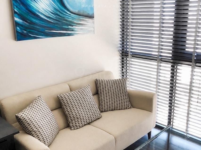 For Rent — High-Floor Condo at The Posh PattayaCondo for rent at The Posh Pattaya. High-floor unit, fully furnished and ready to move in. 5