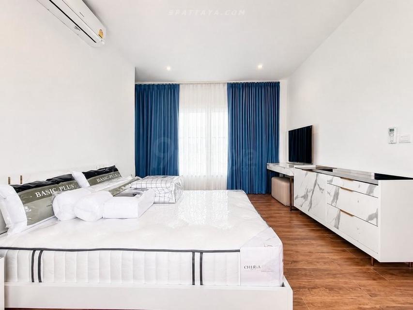 For Sale — Beachside Pool Villa at Seabreeze Villa Pattaya, Krating LaiBeautiful beachside pool villa for sale at Seabreeze Villa Pattaya, located nea 12