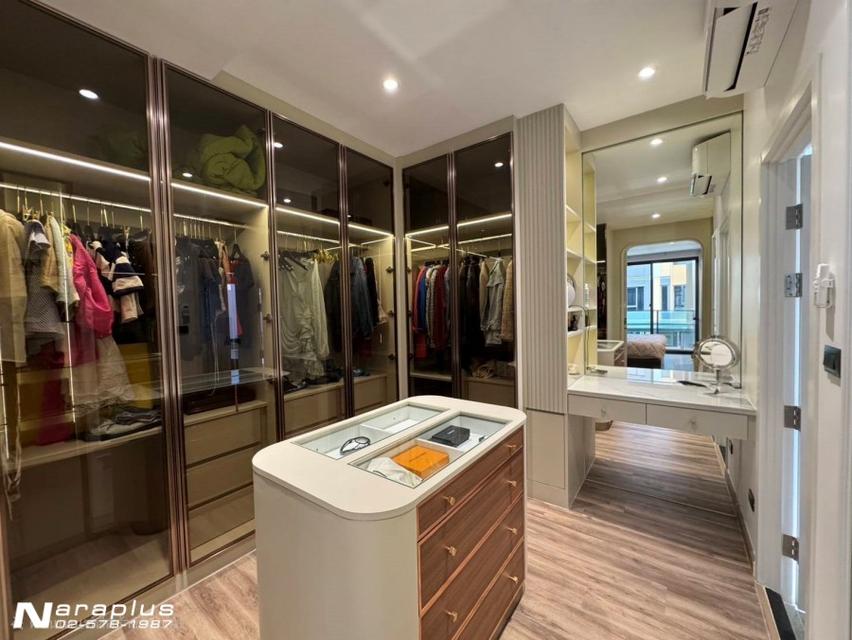 69100586 : ให้เช่าทาวน์โฮม luxury 3 ชั้น หน้ากว้าง 6 เมตร Built-in ทั้งหลัง ขนาด 20.5 ตารางวา หมู่บ้านพาทิโอ วัชรพล-รามอินทรา บางเขน น้ำไม่ท่วม 16
