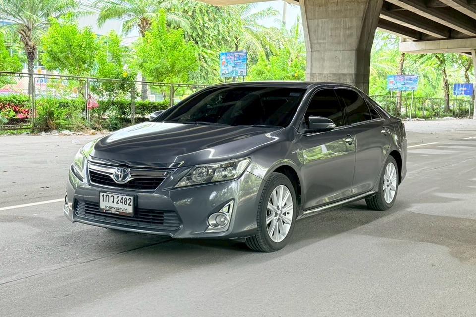 Toyota Camry 2.5 Hybrid CD AT ปี 2013