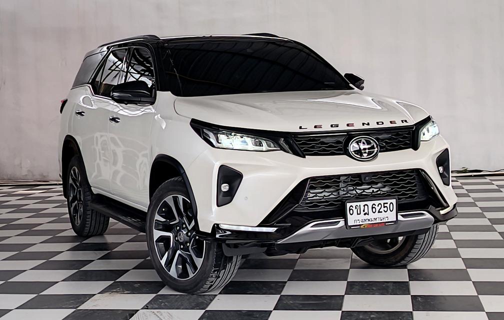 FORTUNER LEGENDER 2.8 4WD ปี 2021จด22 ✅ ฟรีค่าจัด-ค่าโอน ✅ ฟรีประกันภัย ✅ ฟรี พรบ 2