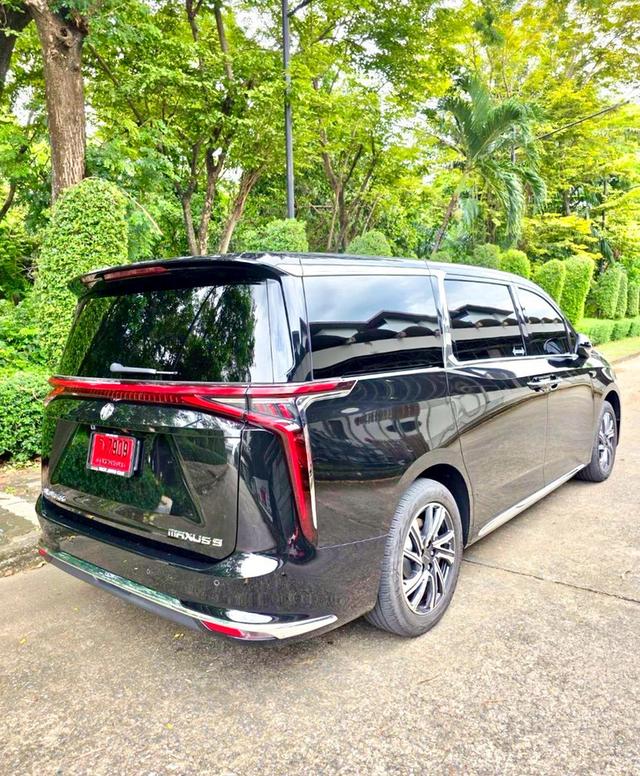 MG Maxus9 V Super Luxury สีดำ ปี 2024 ไมล์ 9,000 กม.