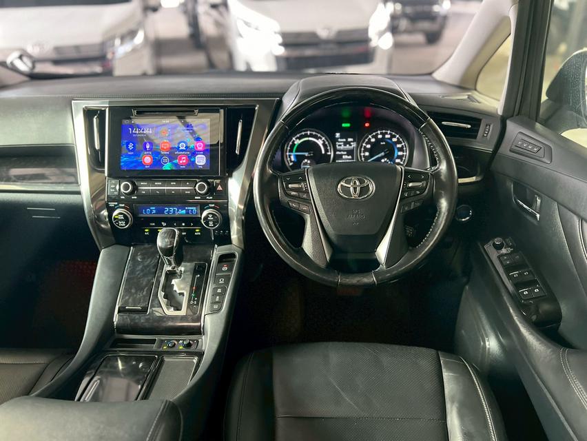 ปี 2018 TOYOTA VELLFIRE, 2.5 HYBRID ZR G E-Four 12