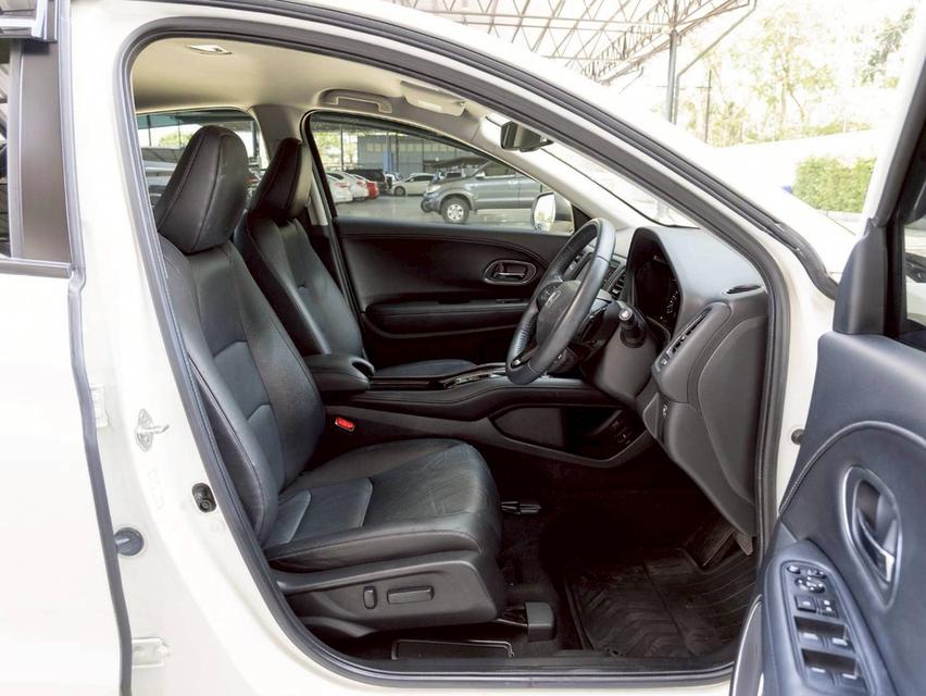 Honda HR-V 1.8 EL ปี 2018 วิ่งน้อย 6 หมื่น km. รถบ้านเจ้าของเดียว เข้าศูนย์ทุกระยะ รูปที่ 8