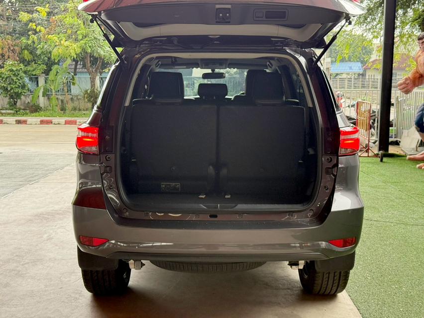 TOYOTA FORTUNER 2.4 V 2WD ปี 2022 รูปที่ 15