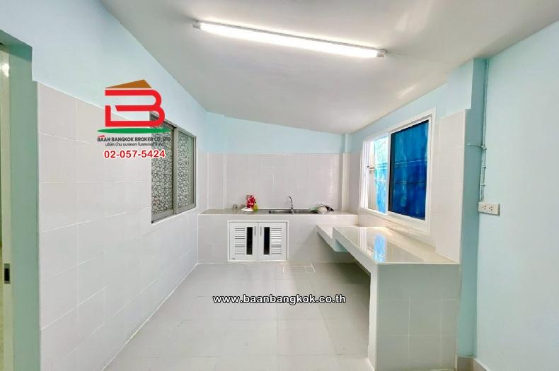 ทาวน์เฮาส์ บ้านสิริกร เนื้อที่ 20.5 ตร.ว (ซอยสามวา 15) แขวงมีนบุรี เขตมีนบุรี กรุงเทพมหานคร 7