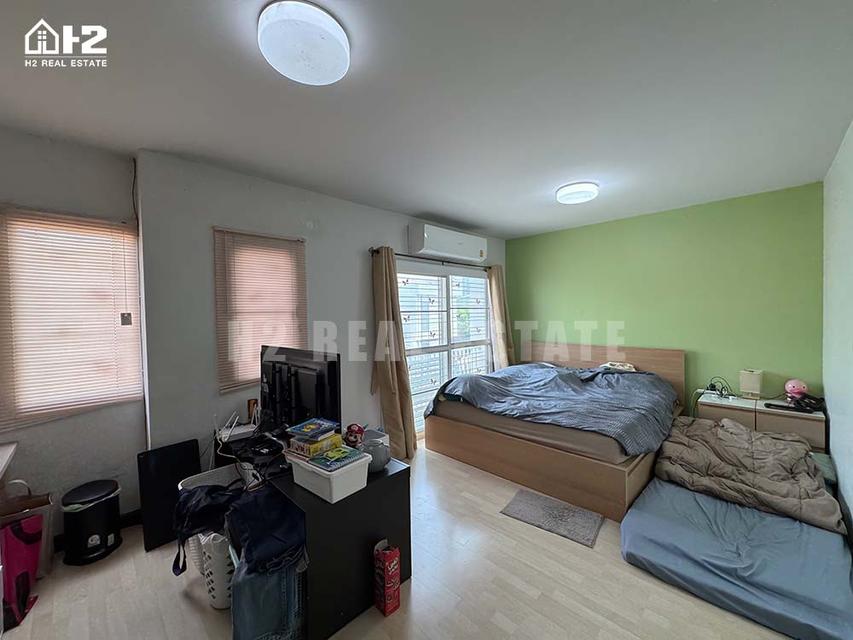 ขายทาวน์เฮ้าส์ หมู่บ้านเดอะคอนเนค แจ้งวัฒนะ2 (The Connect Chaengwattana2) นนทบุรี  อยู่ในเมืองทองธานี ใกล้รถไฟฟ้าสายสีชมพู 2