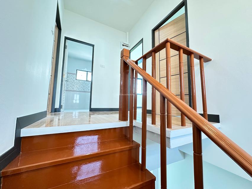 หมู่บ้านบุรีรมย์ คู้บอน 41 13