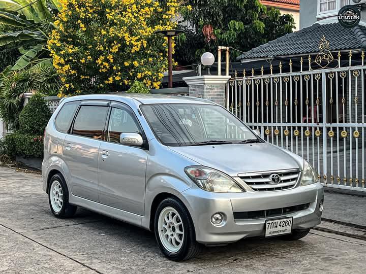 Toyota Avanza ปี 2005 2