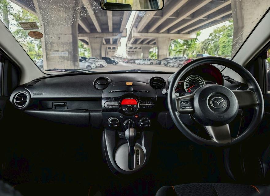 Mazda2 Spirit Sports 1.5 AT Hatchback ปี 2012