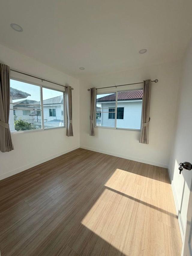 หมู่บ้านพฤกษ์ลดาบางใหญ่  คลองถนน บ้านเดี่ยว 2 ชั้น ตกแต่งใหม่พร้อมอยู่ มีพื้นที่รอบบ้าน โครงการ Land&Houses 16