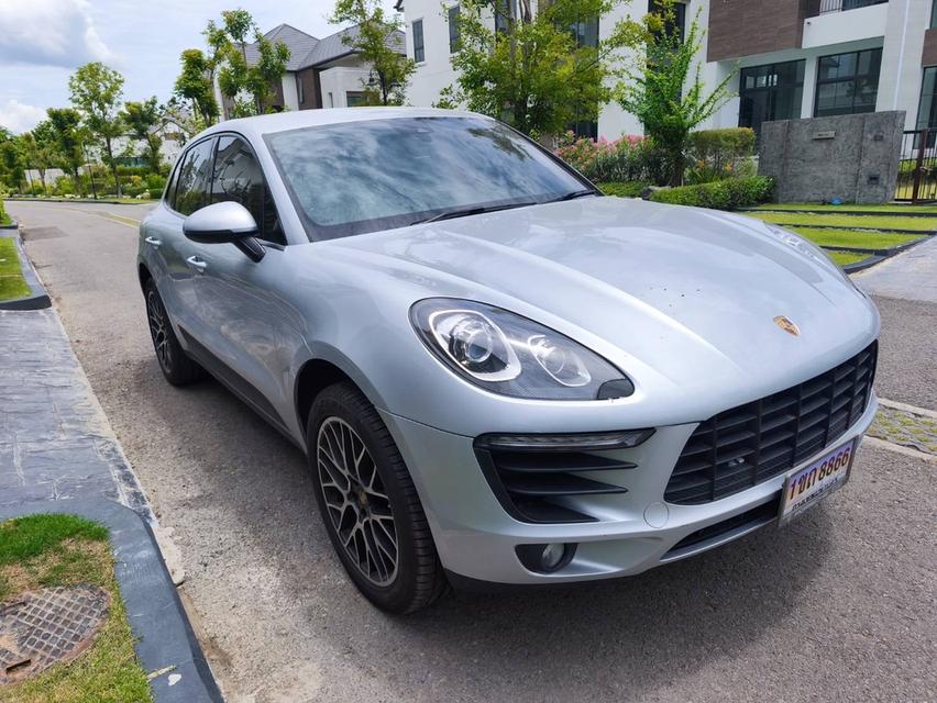 รหัสรถ KPV8866 2018 Porsche Macan สีเทา  1