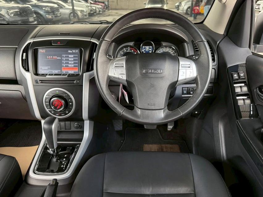 Isuzu MU-X 1.9DA-DVD ปี19 รูปที่ 11