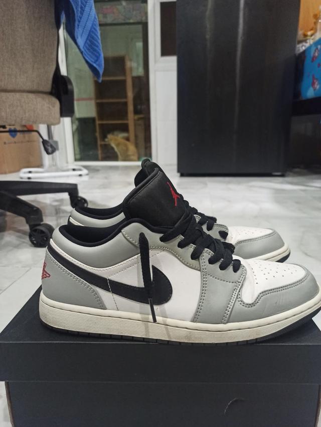 Air jordan 1 low smoky grey
