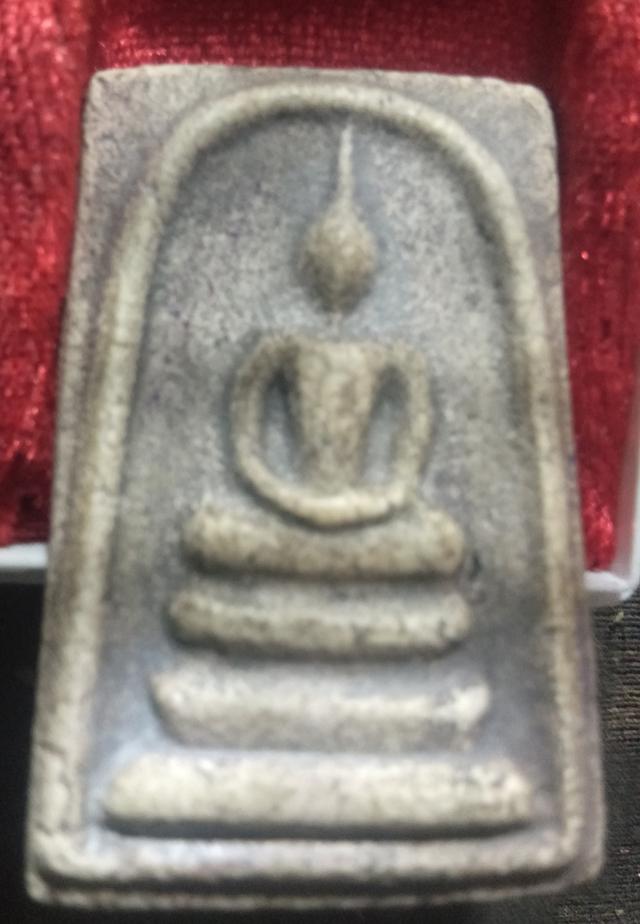 พระสมเด็จวัดระฆังพิมพ์ใหญ่หลวงวิจารณ์เจียรนัย