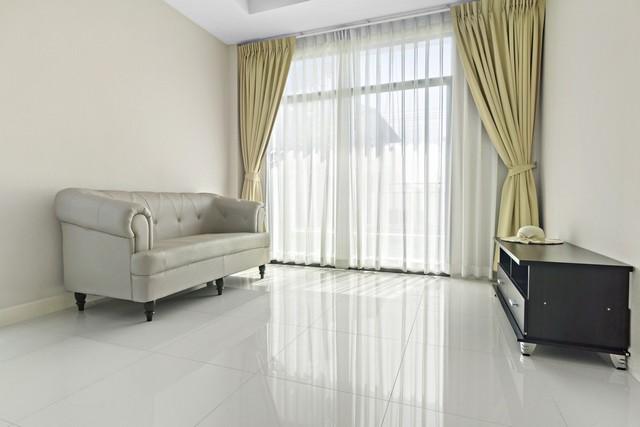 ให้เช่า บ้าน โครงการ ออร่า รามคำแหง 94 Aura ใกล้รถไฟฟ้า MRT สัมมากร หน้าบ้านหันไปทิศใต้ เหมาะพักอาศัย 6