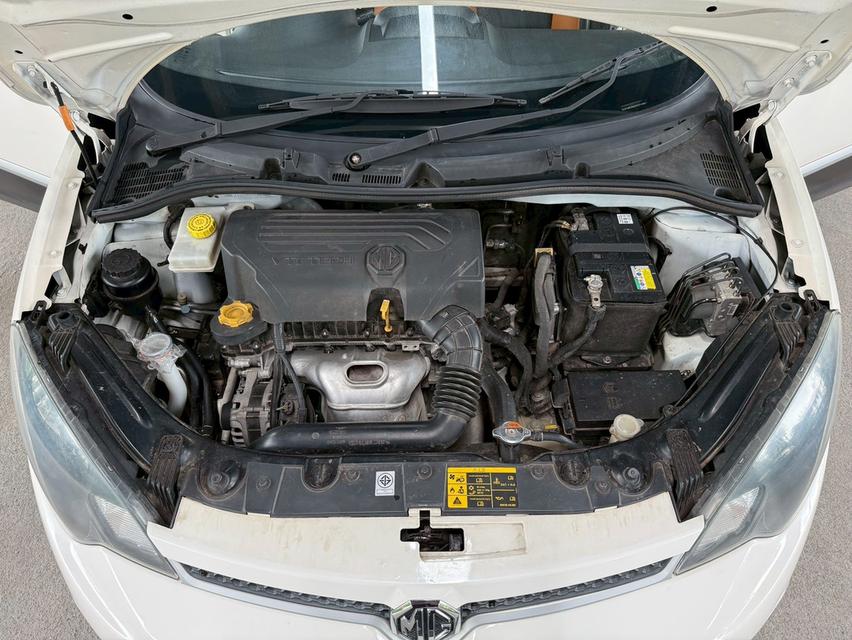 ขายรถ MG3 1.5 Xross ปี 2016 สีขาว เกียร์ออโต้ 18