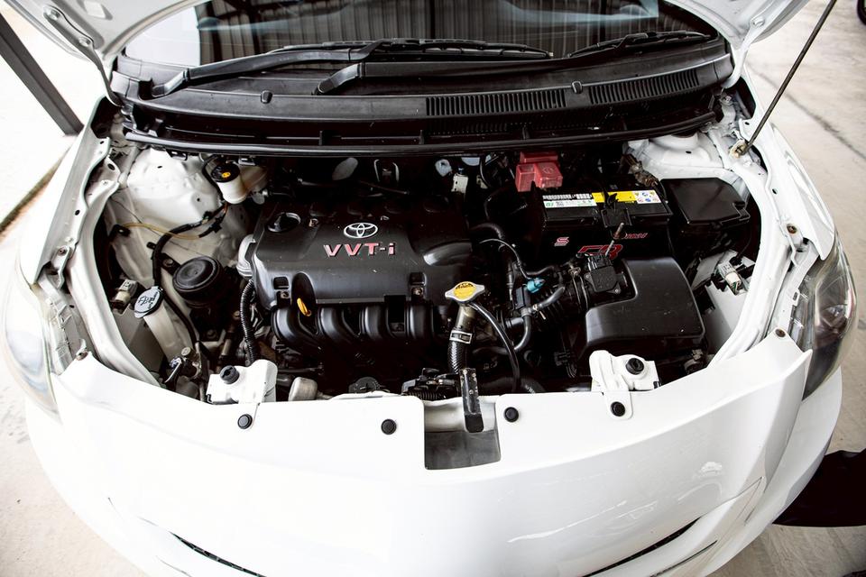 Toyota Vios 1.5E ปี 2009 เกียร์ออโต้ สีขาว   12