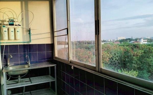 ขายด่วน คอนโด กรีนเพลส รอยัล พาร์ค ทำเลหน้าโรงเรียน ขนาด 31 ตรม.ชั้น 4 ห้องเย็นอยู่สบาย โทร 099-1961001 5