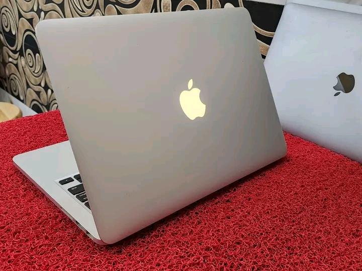 Apple / Macbook Pro สวยๆ 2