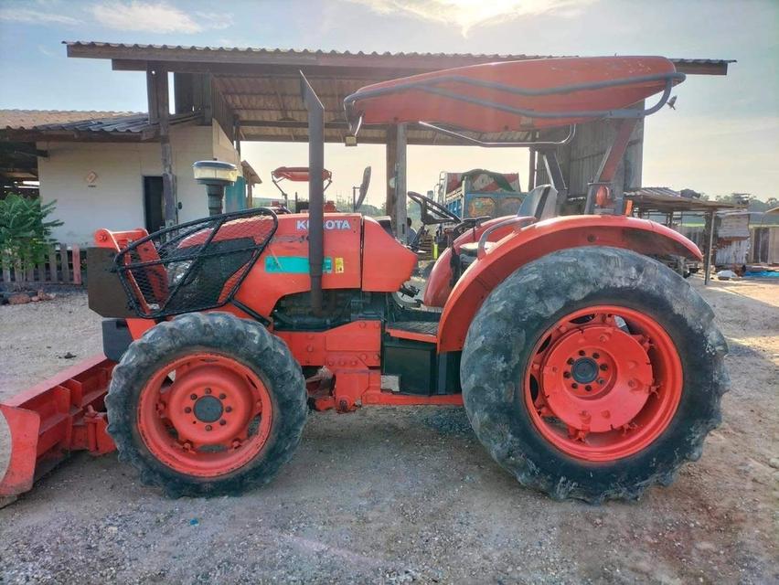 ส่งต่อรถไถ Kubota M70  2