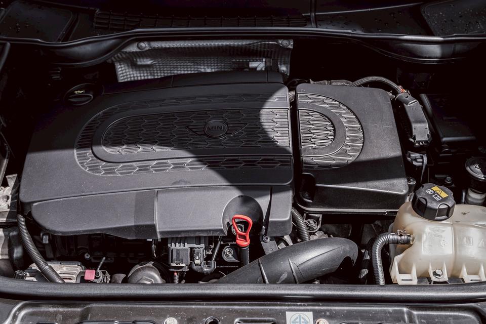 รหัสรถ 67GG1318 Mini CooperSD Countryman 2015 DIESEL 20