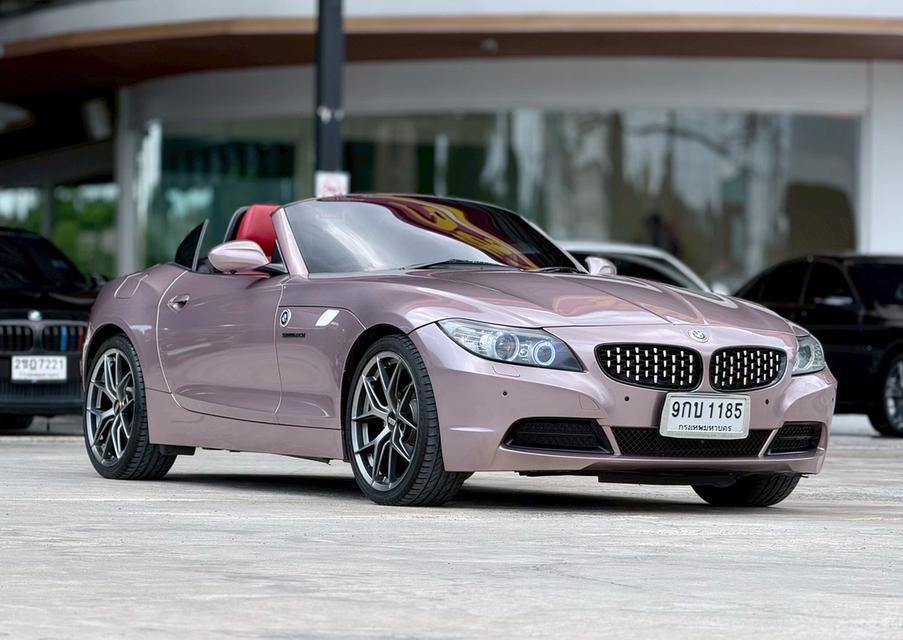 2012 BMW Z4, 2.0 sDrive20i M SPORTโฉม ปี02-ปัจจุบัน สีชมพู(wrap)👉ไมล์ 154,773 ก.ม. รูปย่อยที่ 2