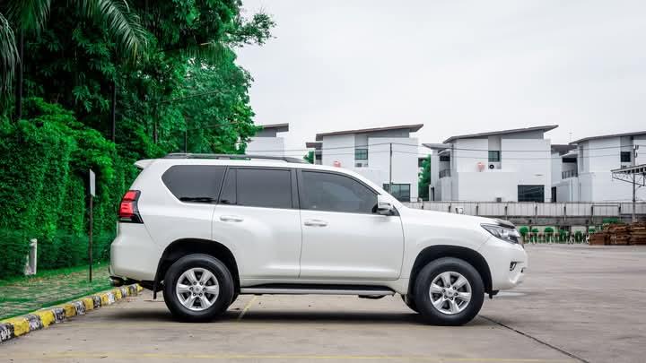 Toyota Landcruiser Prado ขาย 3