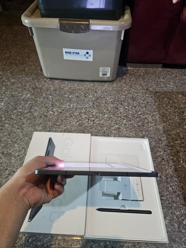 ขายๆๆๆถูกSamsungTabS7FEสีGray 64กิ๊กLTEใส่ซิมได้ยกกล่องสูนTrueสภาพสวยการใช้งานดีเยี่ยมทุกๆฟังชั่นเครื่องรีสโตได้ตลอดไม่มีติดแอคเค้าใดๆคับ ( จอขาวจั๊วๆ 4