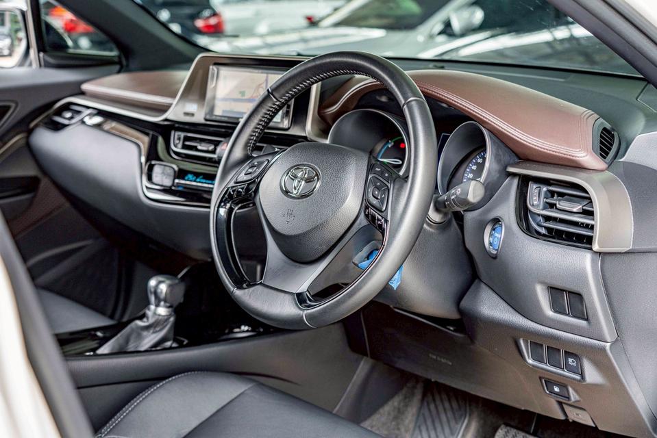 รหัสรถ NP9938 TOYOTA C-HR 1.8HV HI 2019 15