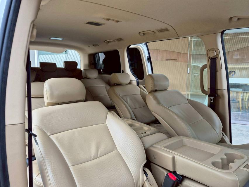 ขาย Hyundai H1 2.5Elite NS ปี22 13